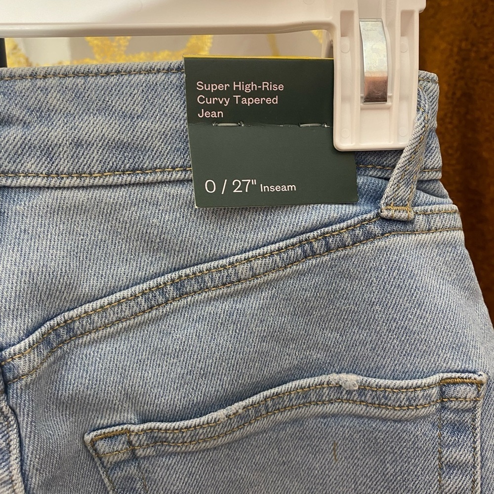 NWT Wild Fable Women’s Super High-Rise Curvy Tapered Jean - Picture 4 of 5